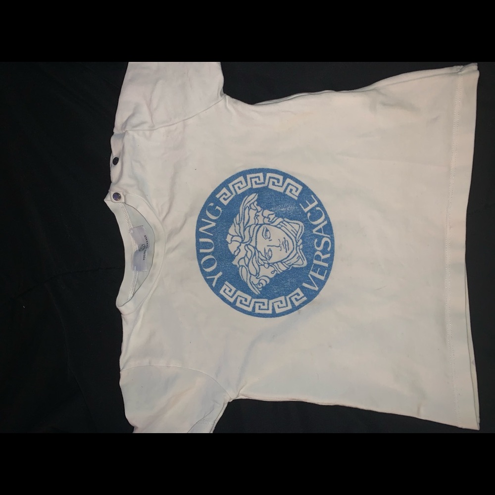 Kids Versace shirt can be unisex